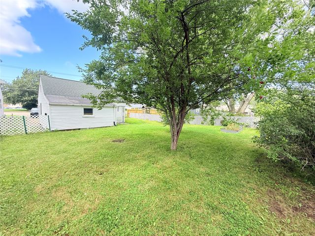 2145 E 38 Street, Erie, PA 16510