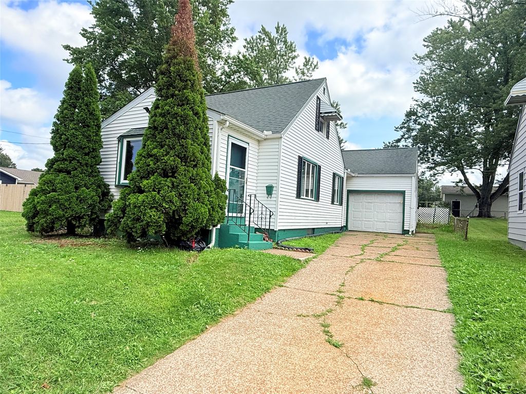 2145 E 38 Street, Erie, PA 16510