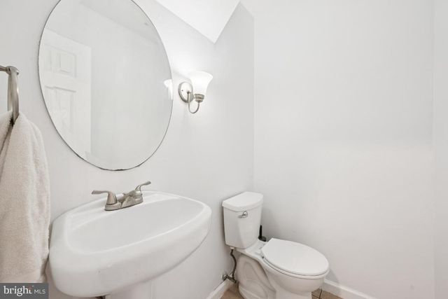 351 TAVISTOCK DR, Medford, NJ 08055