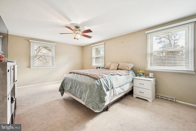 351 TAVISTOCK DR, Medford, NJ 08055