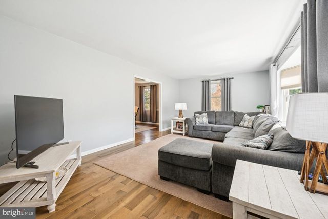 351 TAVISTOCK DR, Medford, NJ 08055