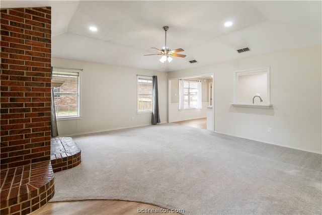 1821 Gettysburg Lane, Bryan, TX 77802