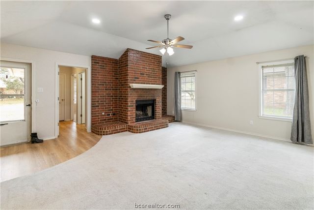 1821 Gettysburg Lane, Bryan, TX 77802