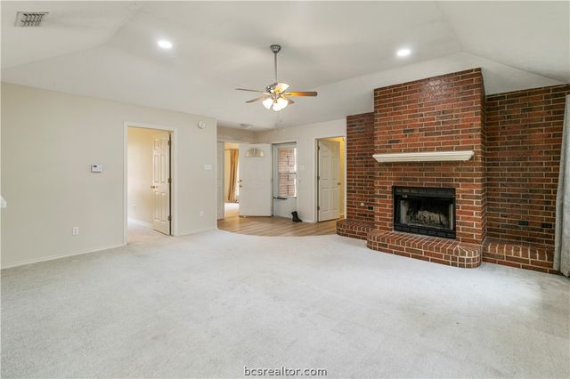 1821 Gettysburg Lane, Bryan, TX 77802