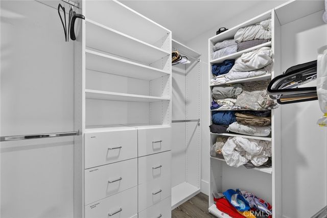 9529 Via Salerno, Burbank, CA 91504