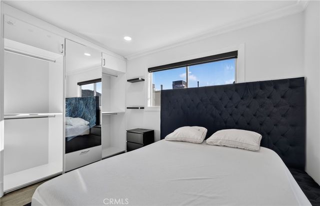 9529 Via Salerno, Burbank, CA 91504