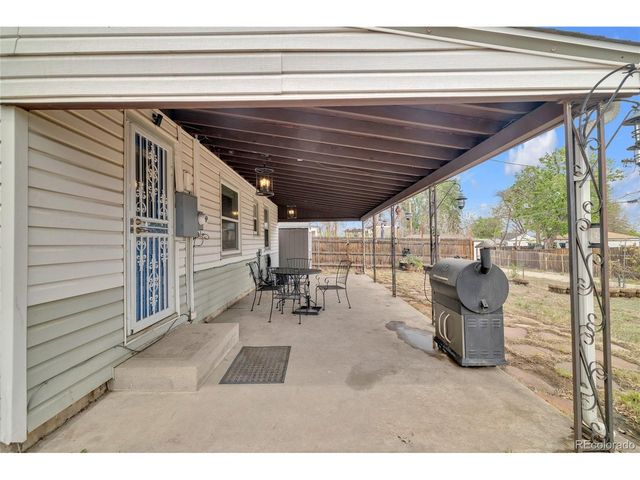 4410 Raritan St, Denver, CO 80211