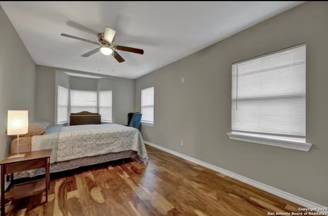 218 S Peach Ave, New Braunfels, TX 78130