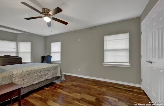 218 S Peach Ave, New Braunfels, TX 78130