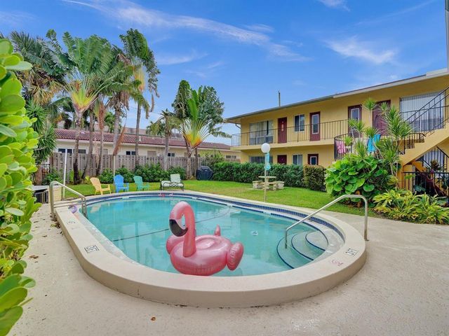 2190 SE 5TH Street 4-A, Pompano Beach, FL 33062