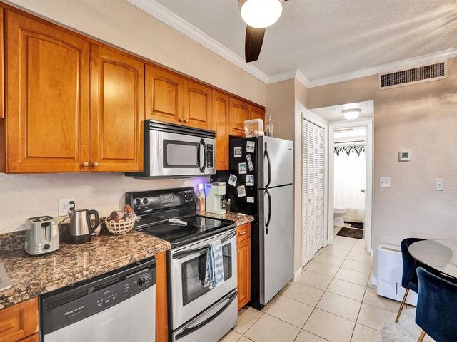 2190 SE 5TH Street 4-A, Pompano Beach, FL 33062