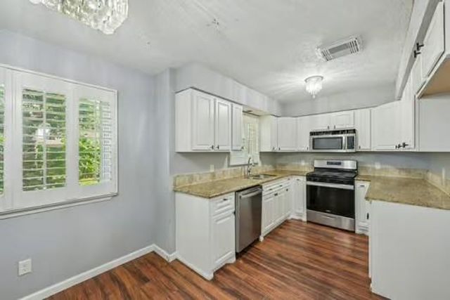 5919 Dee Drive, Pasadena, TX 77505