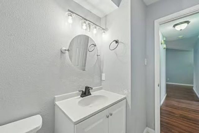 5919 Dee Drive, Pasadena, TX 77505
