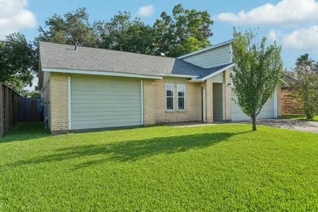 5919 Dee Drive, Pasadena, TX 77505