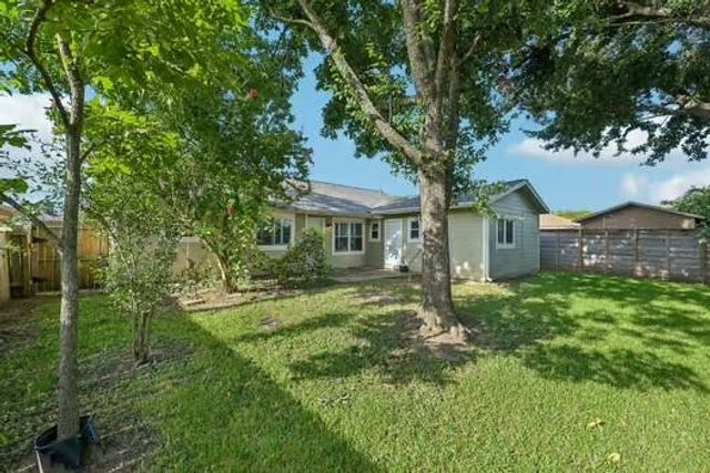 5919 Dee Drive, Pasadena, TX 77505