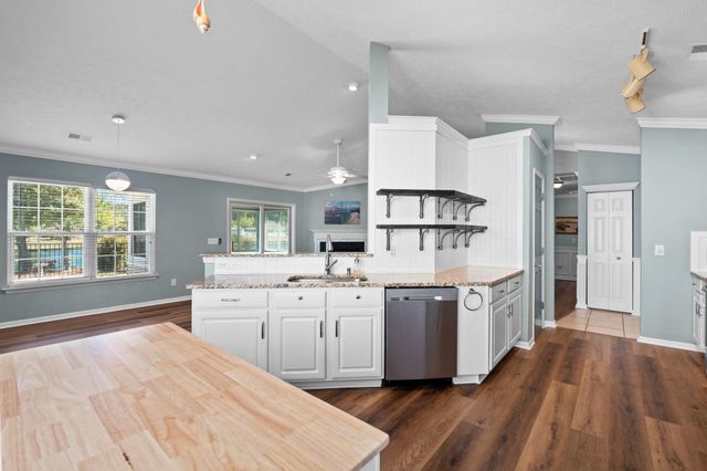 840 Sultana Dr., Little River, SC 29566