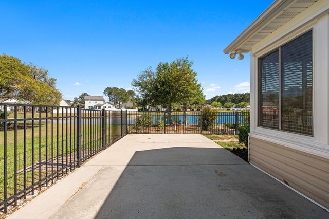 840 Sultana Dr., Little River, SC 29566