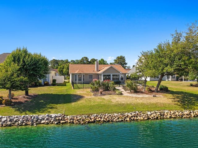 840 Sultana Dr., Little River, SC 29566