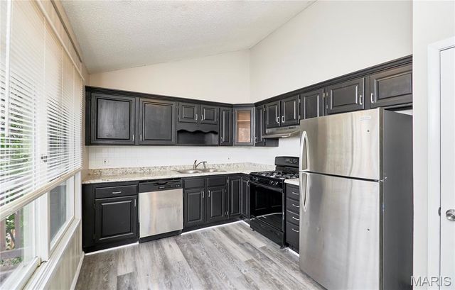 1622 Barkwood Drive, Florissant, MO 63031