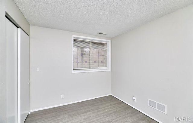 1622 Barkwood Drive, Florissant, MO 63031