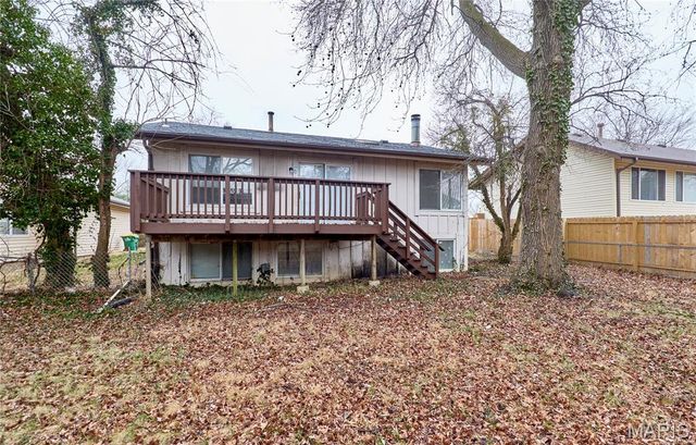 1622 Barkwood Drive, Florissant, MO 63031