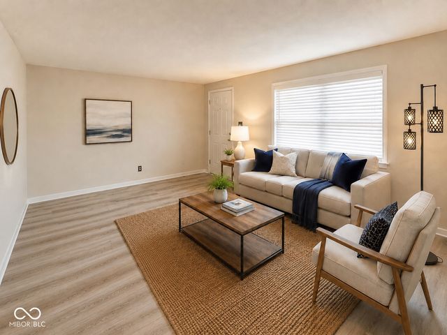 9019 Panorama Court, Indianapolis, IN 46234