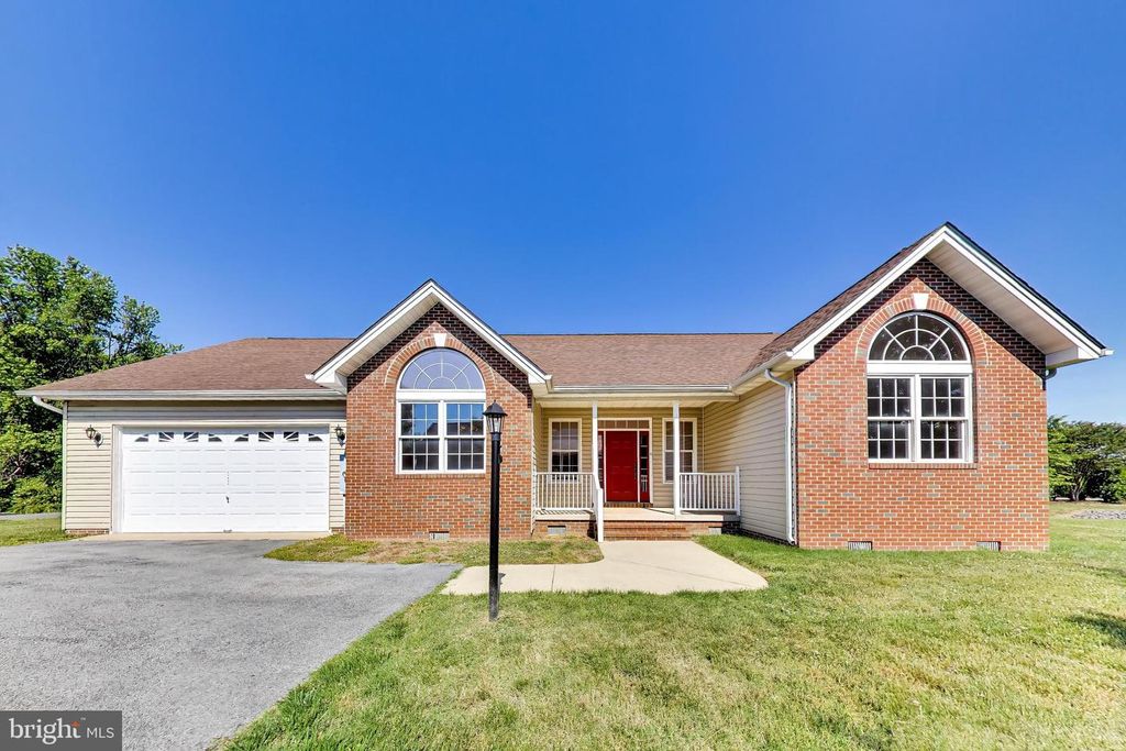 Image 1 of property listing at 41600 MISS BESSIE DR, Leonardtown, MD 20650