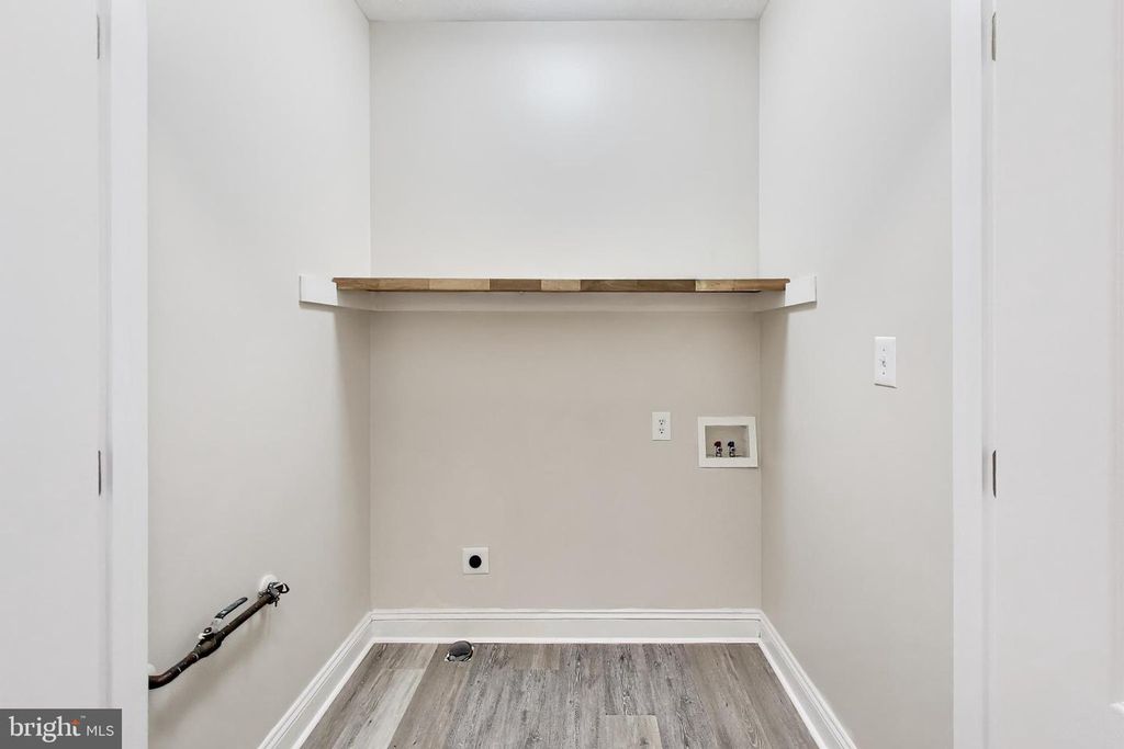 Image 23 of property listing at 41600 MISS BESSIE DR, Leonardtown, MD 20650