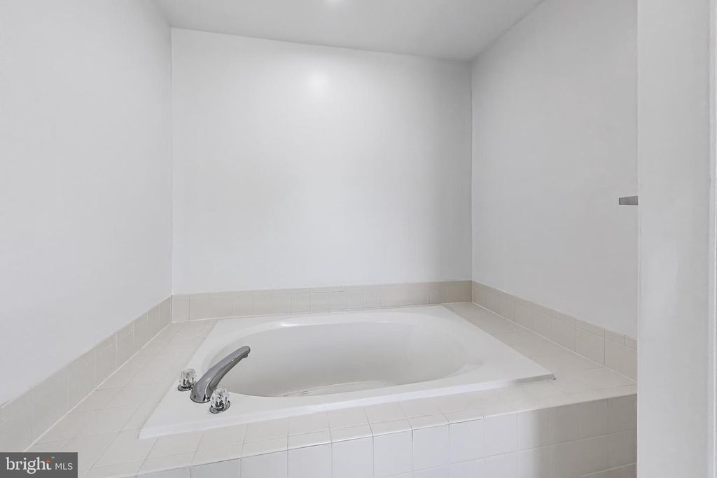 Image 27 of property listing at 41600 MISS BESSIE DR, Leonardtown, MD 20650