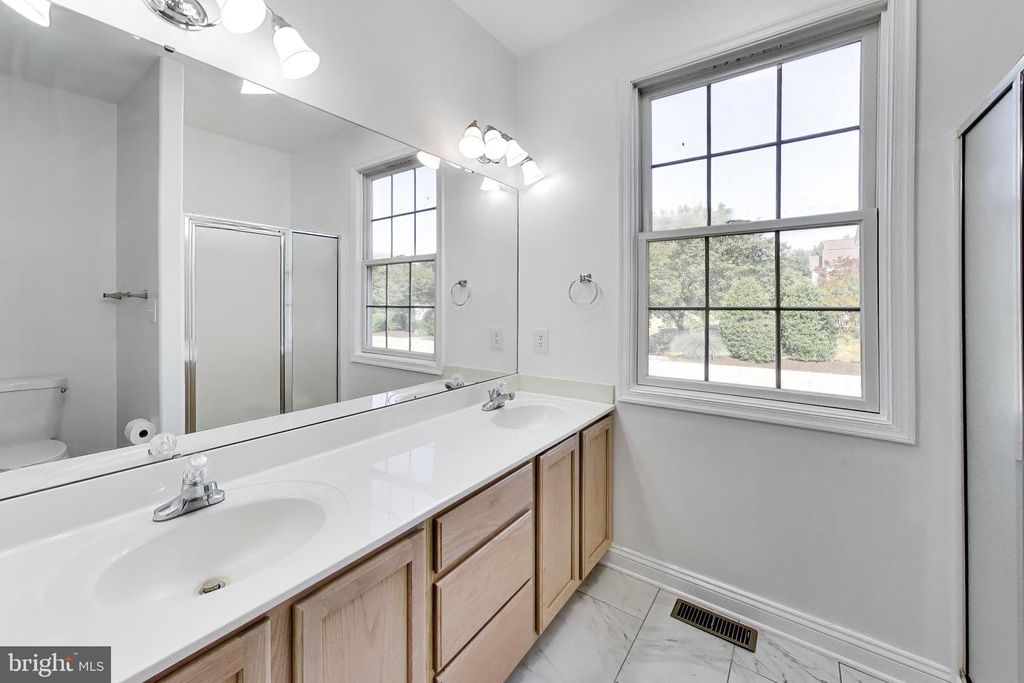 Image 7 of property listing at 41600 MISS BESSIE DR, Leonardtown, MD 20650