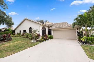 10933 Stafford Circle S, Boynton Beach, FL 33436
