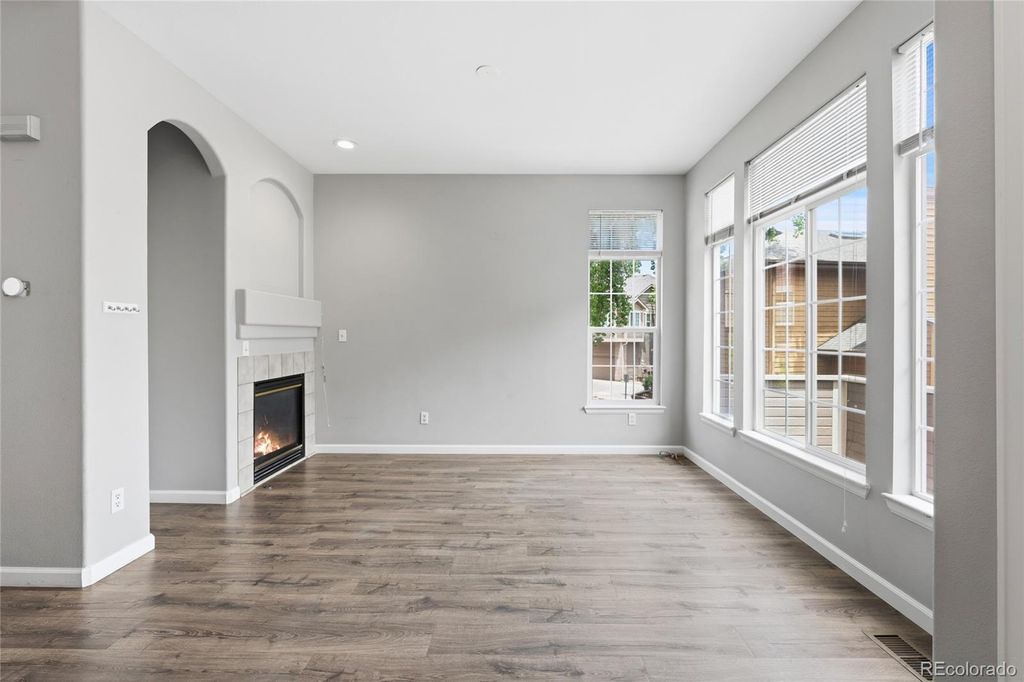 5555 E Briarwood Avenue 2005, Centennial, CO 80122