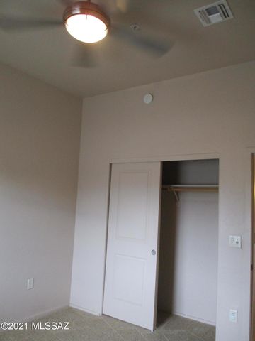 2010 E River Rd Unit 205, Tucson, AZ 85718