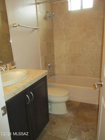 2010 E River Rd Unit 205, Tucson, AZ 85718