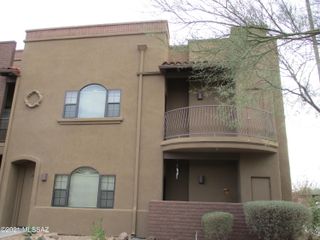 2010 E River Rd Unit 205, Tucson, AZ 85718