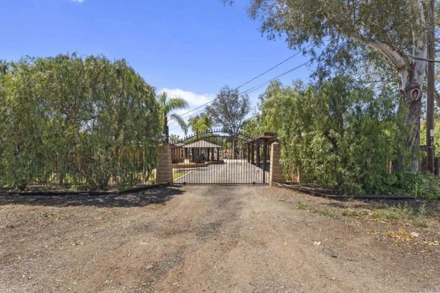 30265 Miller Road, Valley Center, CA 92082