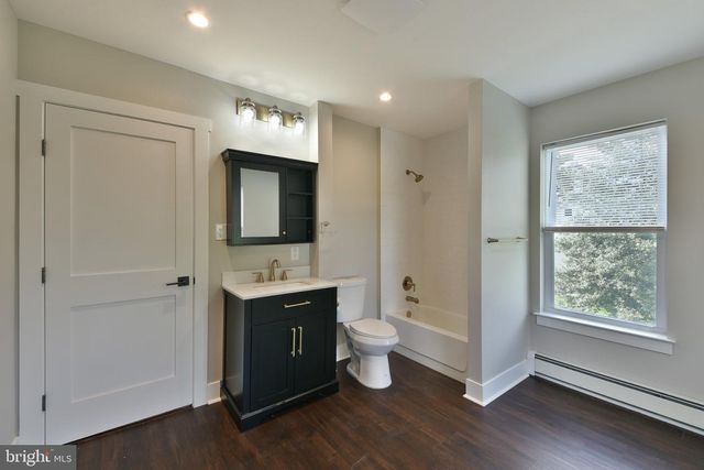 4 CARRIGG AVE, West Trenton, NJ 08628