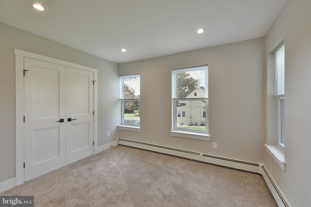 4 CARRIGG AVE, West Trenton, NJ 08628