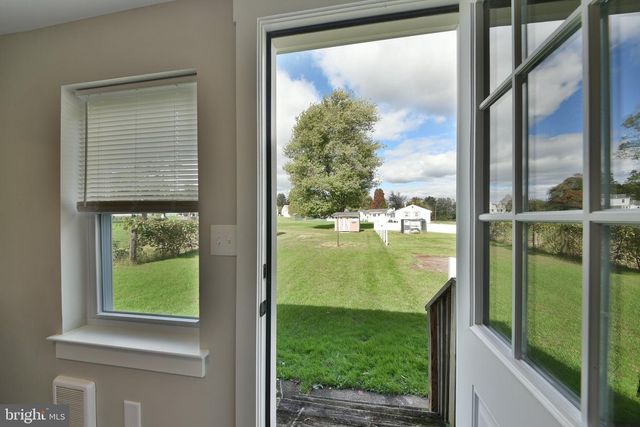 4 CARRIGG AVE, West Trenton, NJ 08628