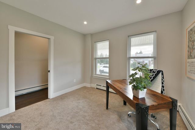4 CARRIGG AVE, West Trenton, NJ 08628