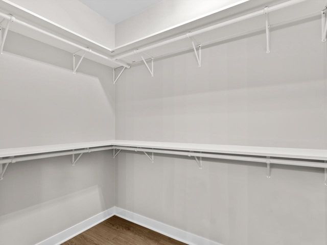 1339 Wolf RUN, Manitowoc, WI 54220