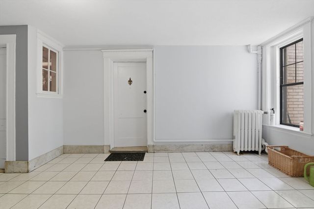 1584 Beacon St A, Brookline, MA 02446