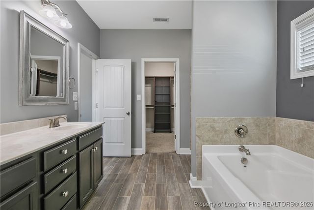 6728 Running Fox Road, Hope Mills, NC 28348