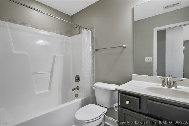 6728 Running Fox Road, Hope Mills, NC 28348