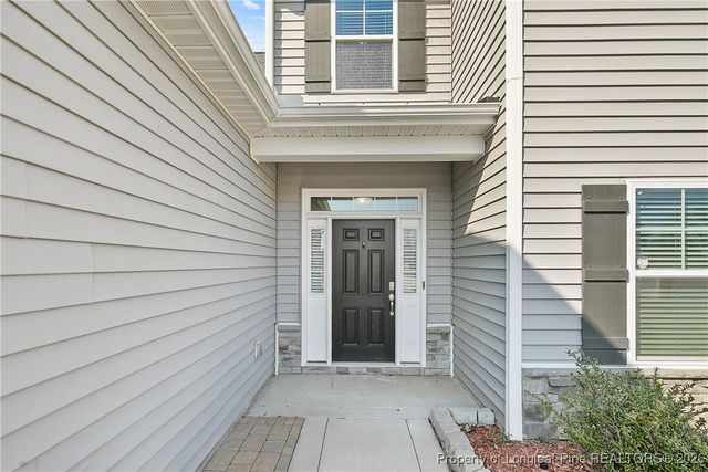 6728 Running Fox Road, Hope Mills, NC 28348