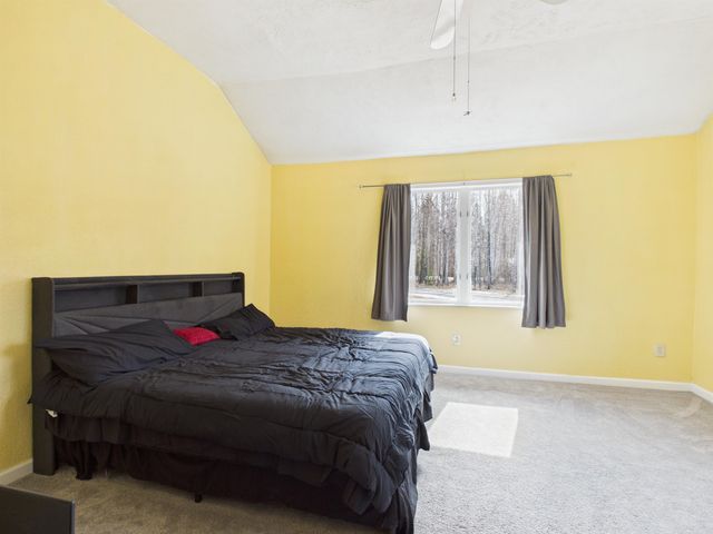 1073 CHERI WAY, North Pole, AK 99705