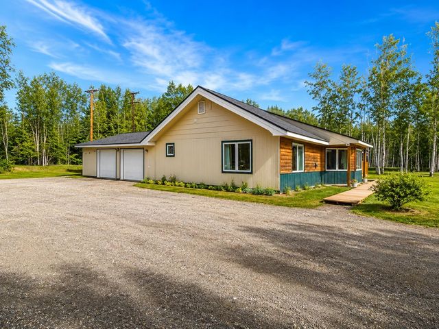 1073 CHERI WAY, North Pole, AK 99705