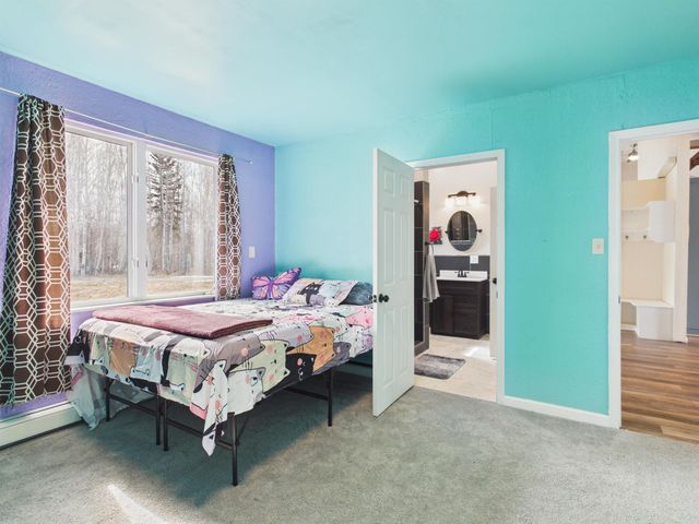 1073 CHERI WAY, North Pole, AK 99705