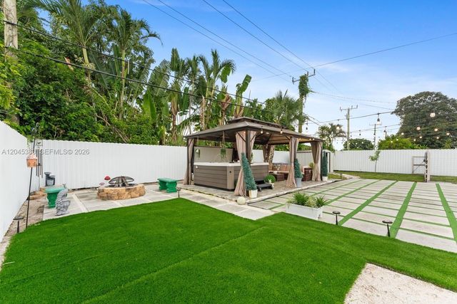9508 N Military Trl, Palm Beach Gardens, FL 33410