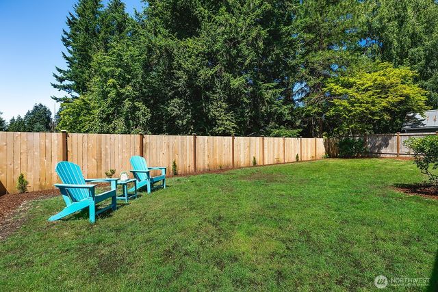 10407 170th Avenue NE, Redmond, WA 98052